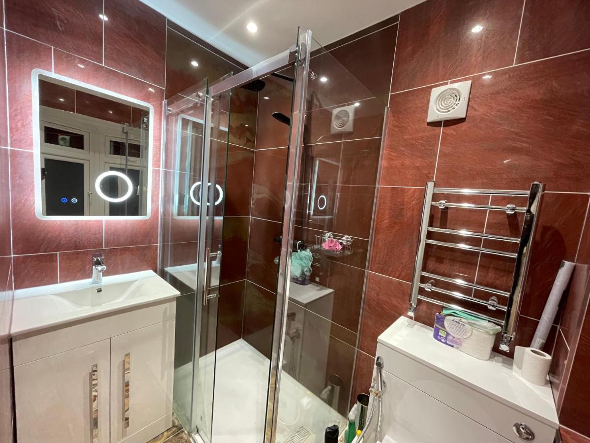 Luxury Rooms With En-Suite Bathrooms - West London Harrow on the Hill Bagian luar foto