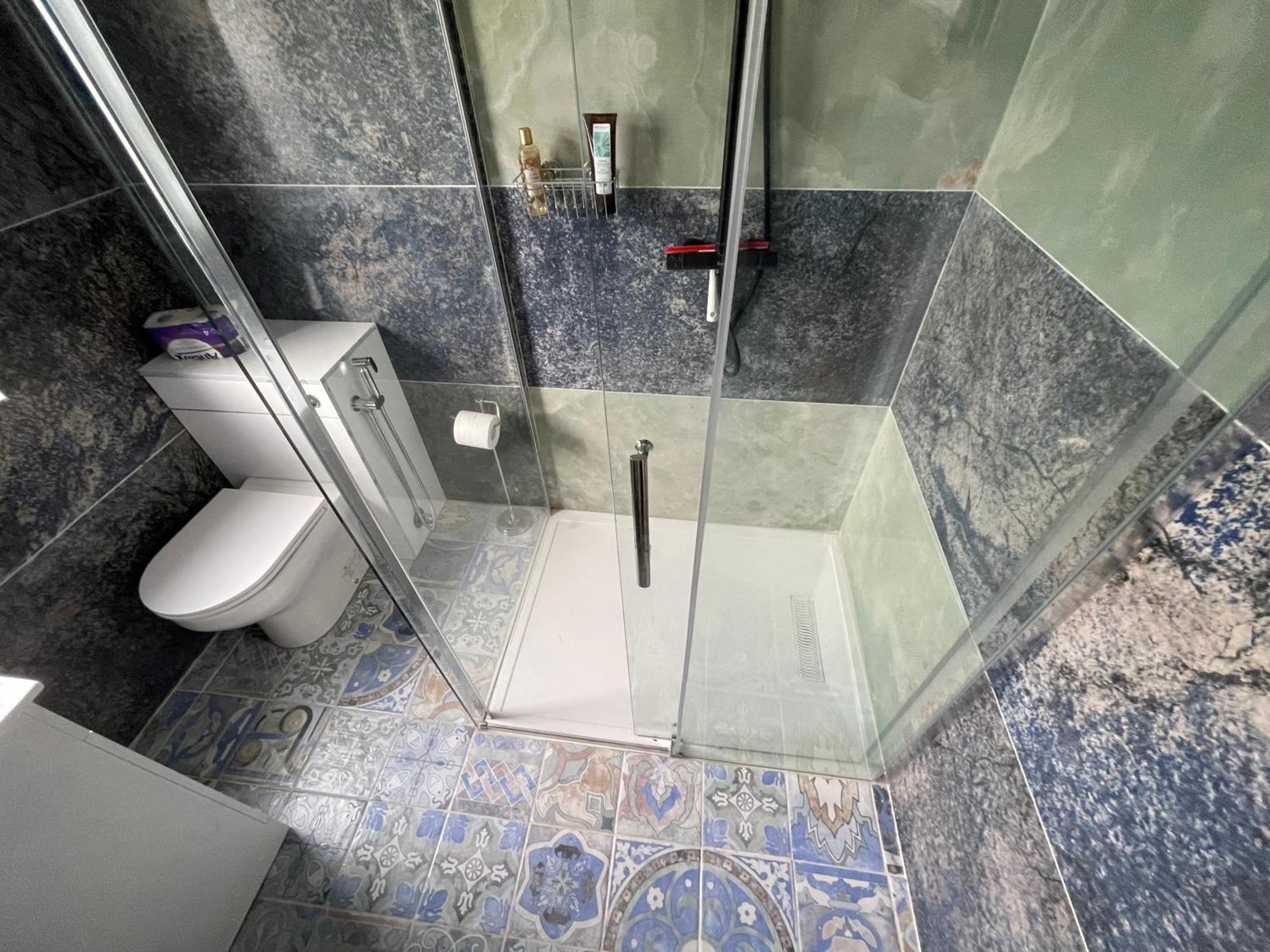 Luxury Rooms With En-Suite Bathrooms - West London Harrow on the Hill Bagian luar foto